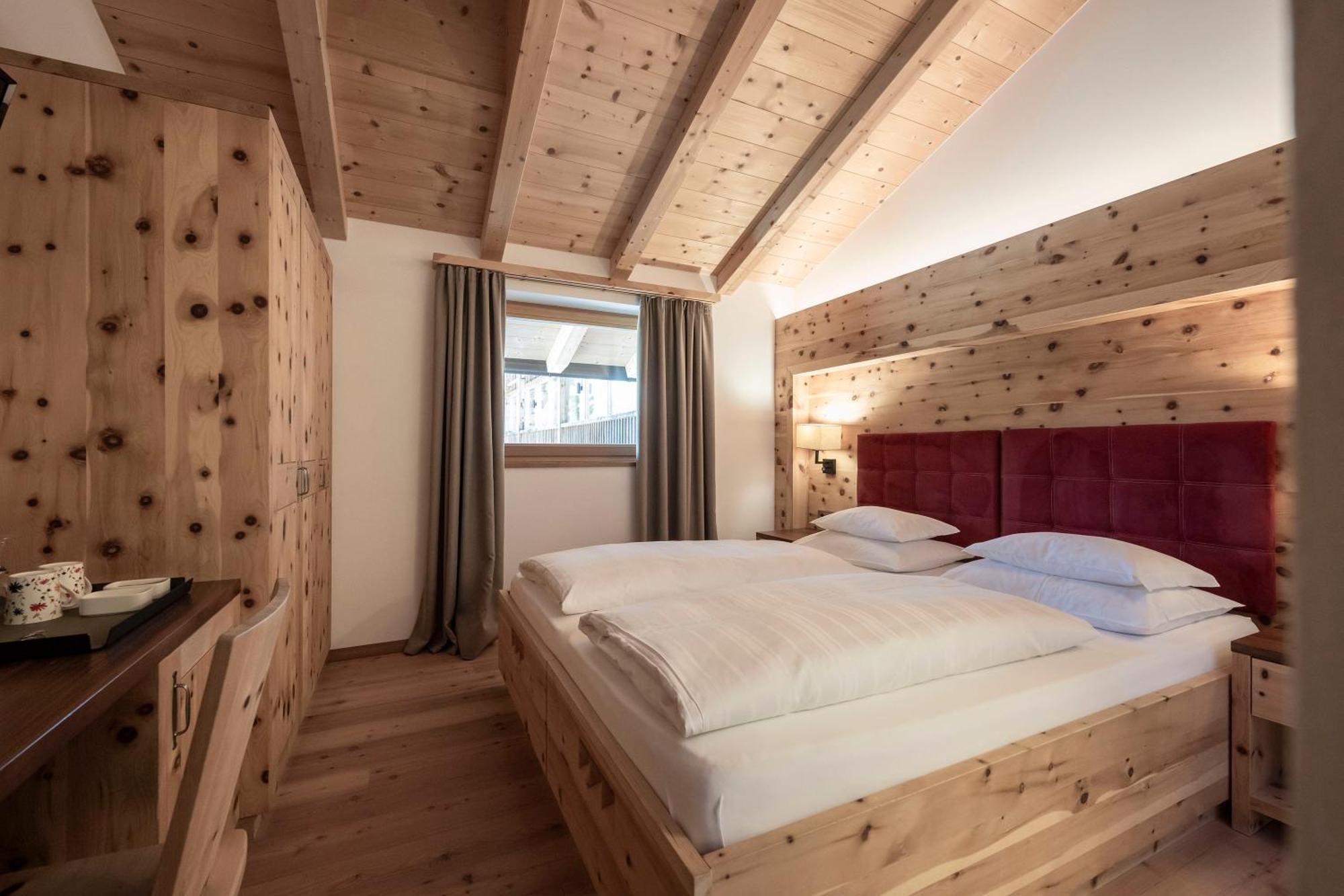 Dolmites Nature Hotel Vigilerhof Сьюзи Экстерьер фото