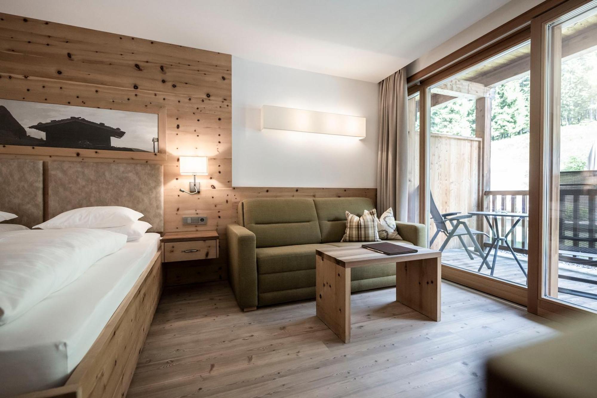 Dolmites Nature Hotel Vigilerhof Сьюзи Экстерьер фото