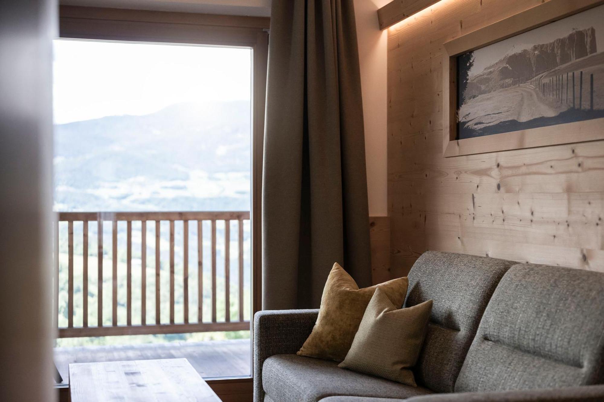 Dolmites Nature Hotel Vigilerhof Сьюзи Экстерьер фото